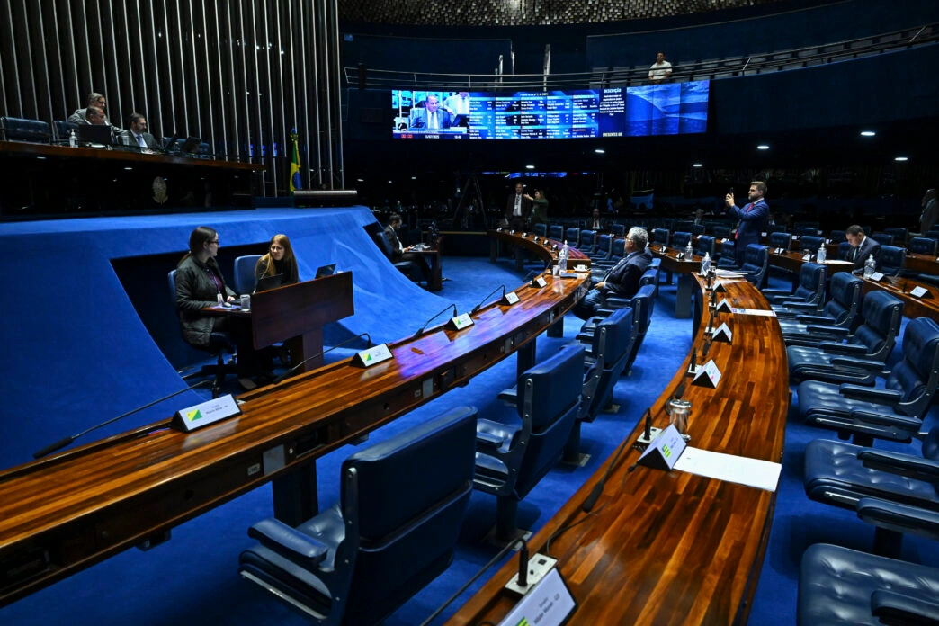 Plenário Do Senado (1).webp